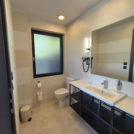 Villa Designer Above Balaton & Near Water