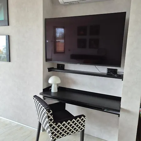 Designer Above Balaton & Near Water Villa *