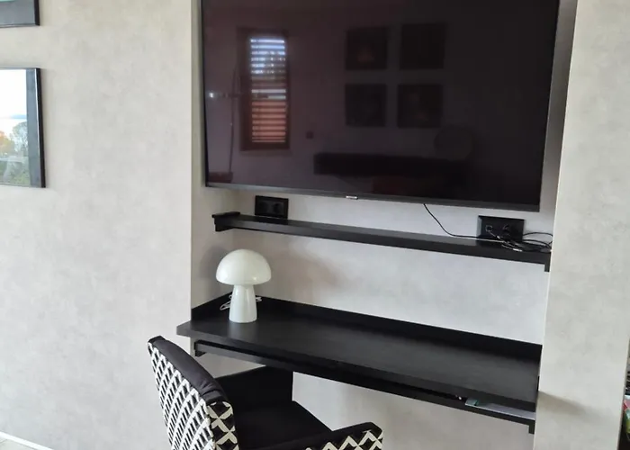 Designer Above Balaton & Near Water Vila *