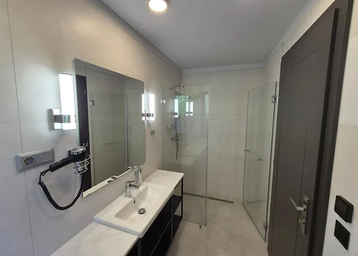 Designer Above Balaton & Near Water * Balatonakarattya